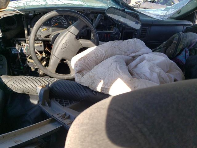 Photo 8 from auction – 2005 CHEVROLET SILVERADO with VIN 1GCEK19T85E171852