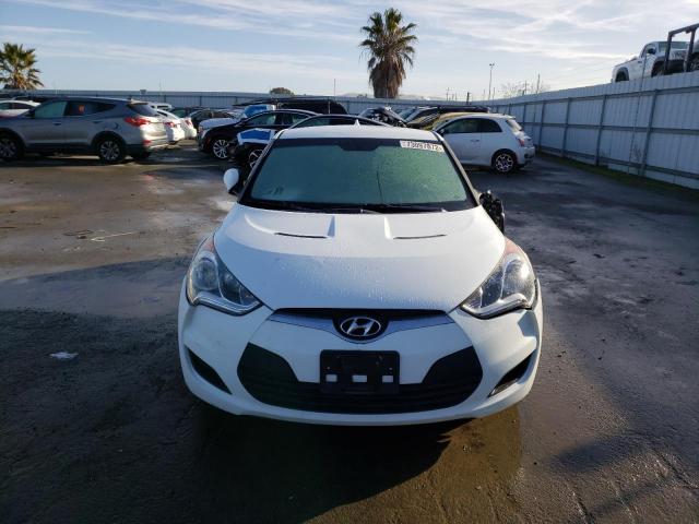 Photo 5 from auction – 2014 HYUNDAI VELOSTER with VIN KMHTC6AD8EU193146
