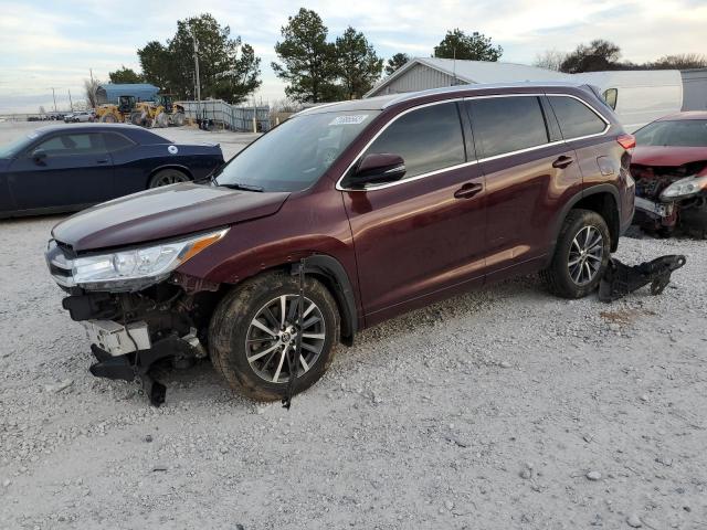 TOYOTA HIGHLANDER 2018 with VIN 5TDKZRFH5JS286362 - Photo from auction