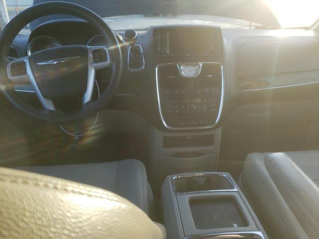 Photo 8 from auction – 2013 CHRYSLER TOWN & COU with VIN 2C4RC1CG9DR751588
