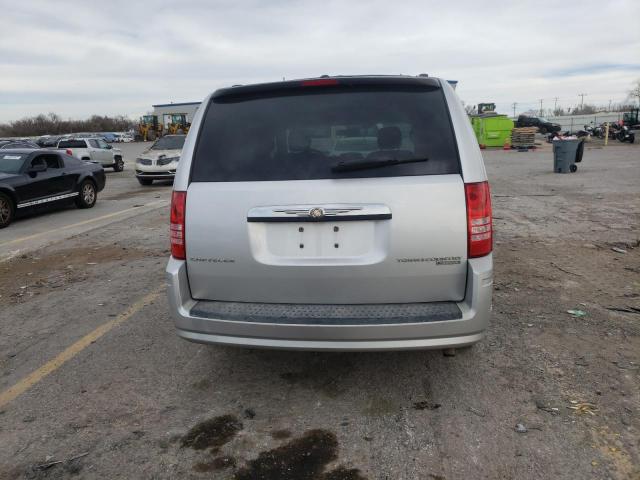 Photo 6 from auction – 2010 CHRYSLER TOWN & COU with VIN 2A4RR5D12AR202188