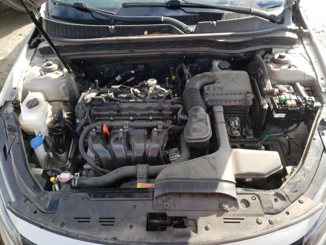 Photo 11 from auction – 2015 KIA OPTIMA LX with VIN KNAGM4A75F5584605