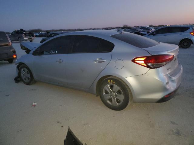 Photo 2 from auction – 2018 KIA FORTE LX with VIN 3KPFK4A71JE249469