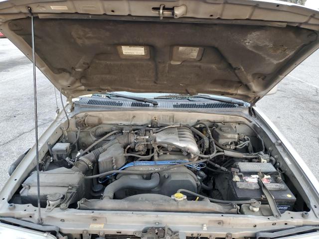 Photo 12 from auction – 2002 TOYOTA 4RUNNER SR with VIN JT3GN86R020227703