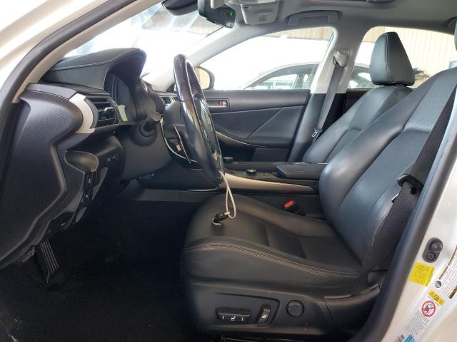 Photo 7 from auction – 2017 LEXUS IS 200T with VIN JTHBA1D25H5045536