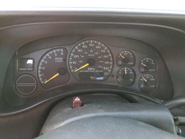 Photo 9 from auction – 2000 CHEVROLET SILVERADO with VIN 1GCEC14W9YE117978