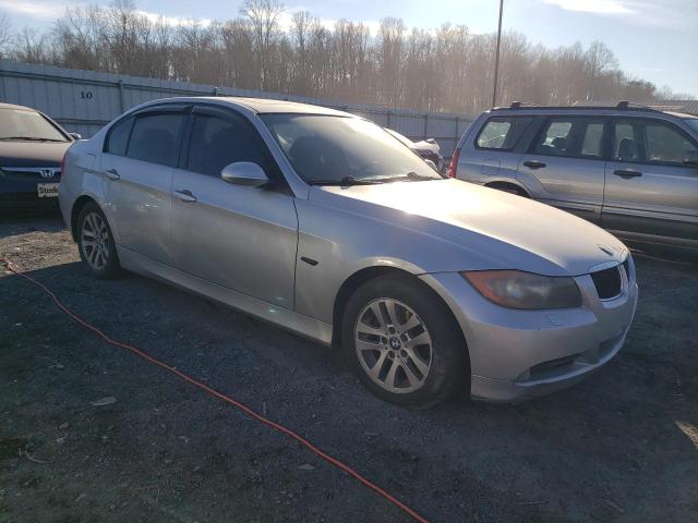 Photo 4 from auction – 2007 BMW 328 XI with VIN WBAVC93587KX60553