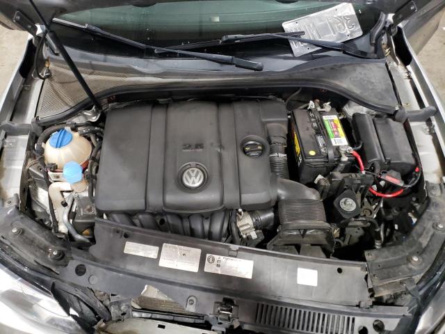 Photo 11 from auction – 2014 VOLKSWAGEN PASSAT S with VIN 1VWAP7A3XEC004321