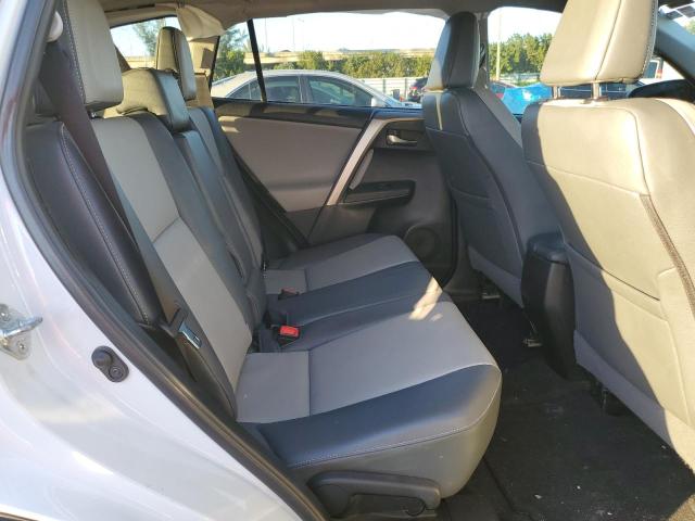 Photo 11 from auction – 2015 TOYOTA RAV4 LIMIT with VIN 2T3YFREV0FW179400