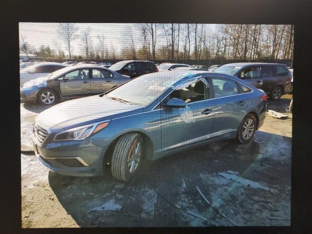 HYUNDAI SONATA SE 2016 with VIN 5NPE24AF1GH410622 - Photo from auction
