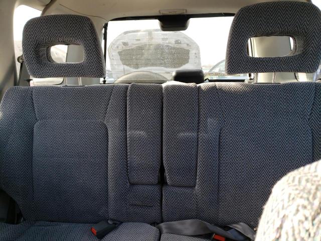 Photo 10 from auction – 1997 HONDA CR-V LX with VIN JHLRD1846VC011909