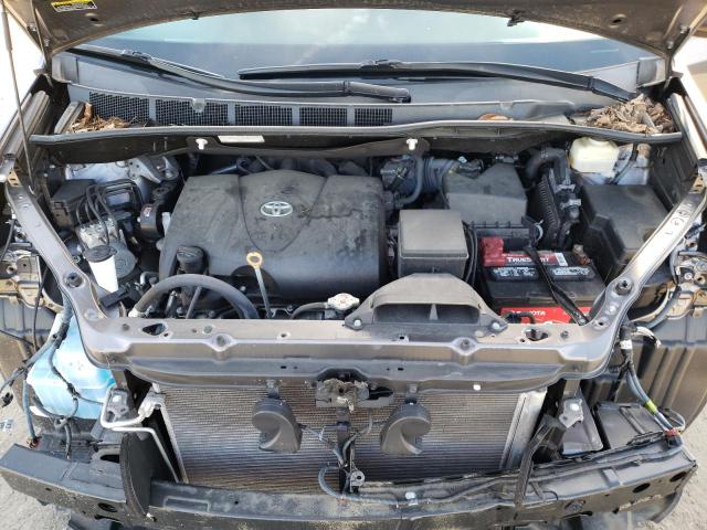 Photo 12 from auction – 2017 TOYOTA SIENNA XLE with VIN 5TDYZ3DC3HS849384