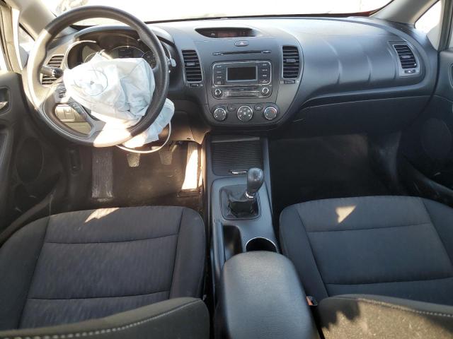 Photo 8 from auction – 2016 KIA FORTE LX with VIN KNAFK4A67G5456599