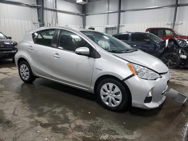 Photo 4 from auction – 2013 TOYOTA PRIUS C with VIN JTDKDTB36D1052268