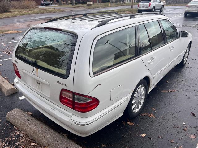 Photo 4 from auction – 2000 MERCEDES-BENZ E 320 4MAT with VIN WDBJH82J4YX030279