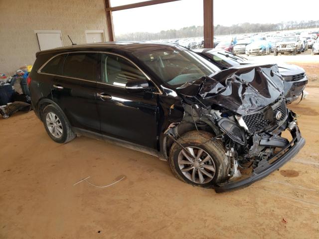 Photo 4 from auction – 2018 KIA SORENTO LX with VIN 5XYPG4A35JG358698
