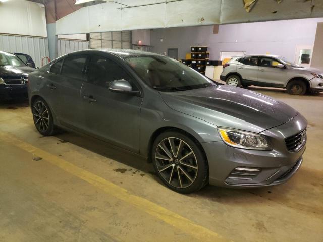 Photo 4 from auction – 2017 VOLVO S60 with VIN YV126MFL9H2437859