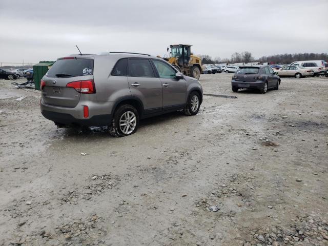 Photo 3 from auction – 2015 KIA SORENTO LX with VIN 5XYKT4A62FG658030