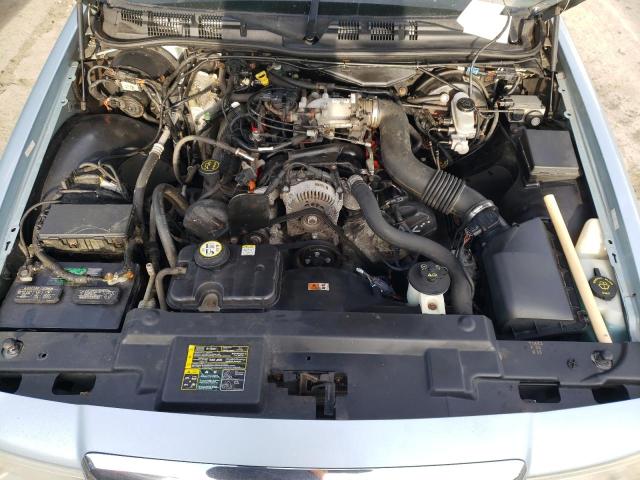 Photo 11 from auction – 2003 MERCURY GRAND MARQ with VIN 2MEFM75W73X649741