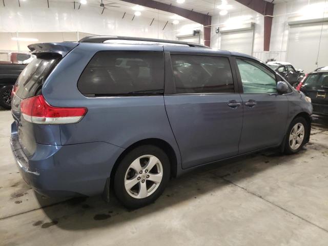 Photo 3 from auction – 2014 TOYOTA SIENNA LE with VIN 5TDKK3DC3ES431199
