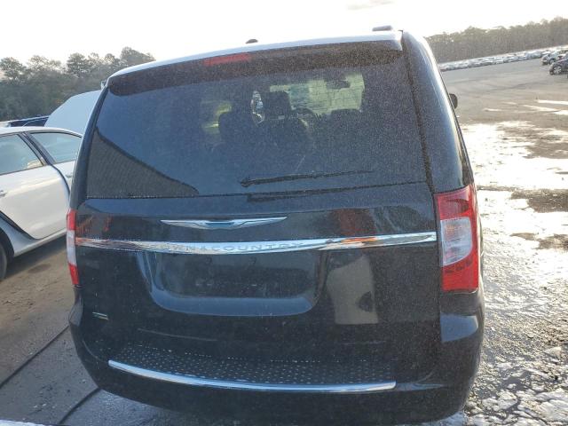 Photo 6 from auction – 2016 CHRYSLER TOWN & COU with VIN 2C4RC1BG3GR187992