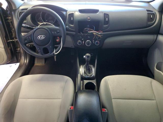 Foto 8 de la subasta – 2011 KIA FORTE EX con VIN KNAFU4A22B5415300