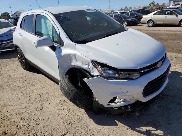Photo 4 from auction – 2017 CHEVROLET TRAX LS with VIN KL7CJKSB1HB120553