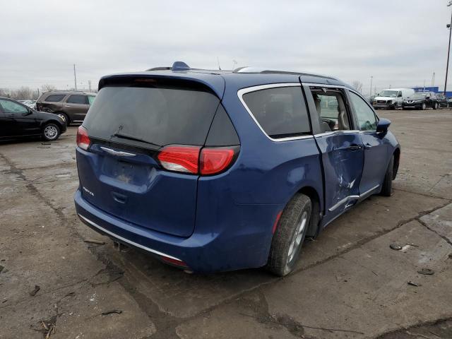 Photo 3 from auction – 2017 CHRYSLER PACIFICA T with VIN 2C4RC1EG0HR511414