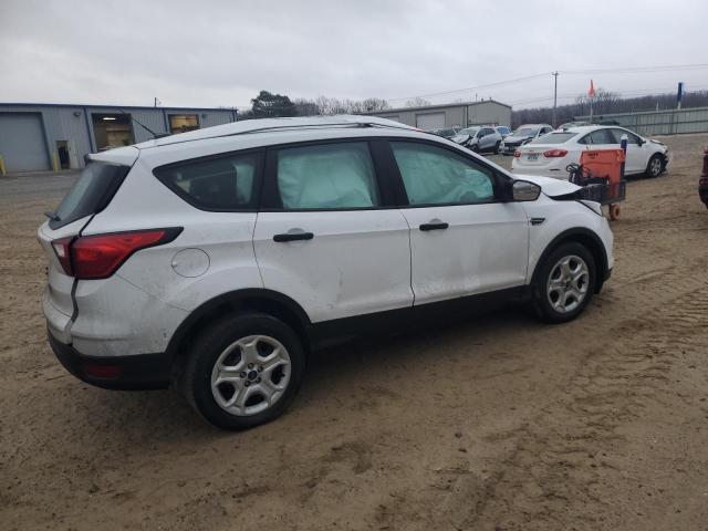 Photo 3 from auction – 2019 FORD ESCAPE S with VIN 1FMCU0F74KUB75140