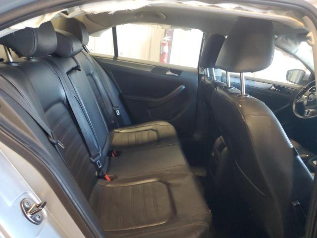 Photo 10 from auction – 2014 VOLKSWAGEN JETTA SEL with VIN 3VWL07AJ3EM330391