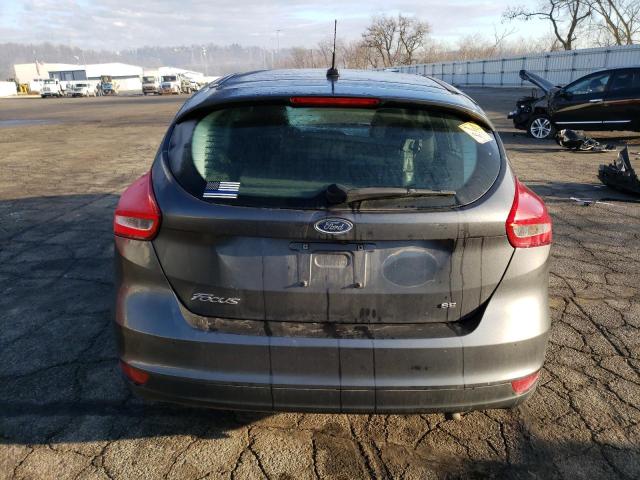 Foto 6 de la subasta – 2017 FORD FOCUS SE con VIN 1FADP3K21HL203301
