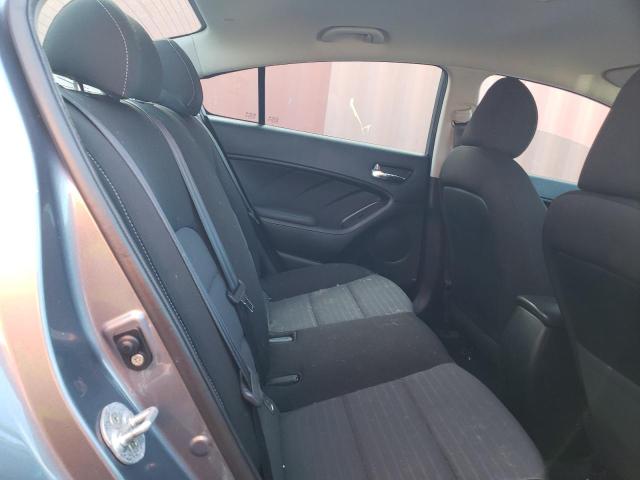 Photo 10 from auction – 2017 KIA FORTE LX with VIN 3KPFL4A7XHE110402