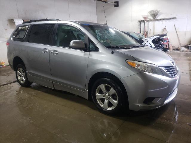 Photo 4 from auction – 2011 TOYOTA SIENNA LE with VIN 5TDKK3DC1BS125582