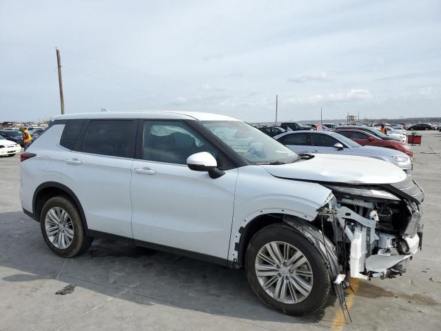 Photo 4 from auction – 2023 MITSUBISHI OUTLANDER with VIN JA4J3TA87PZ010381