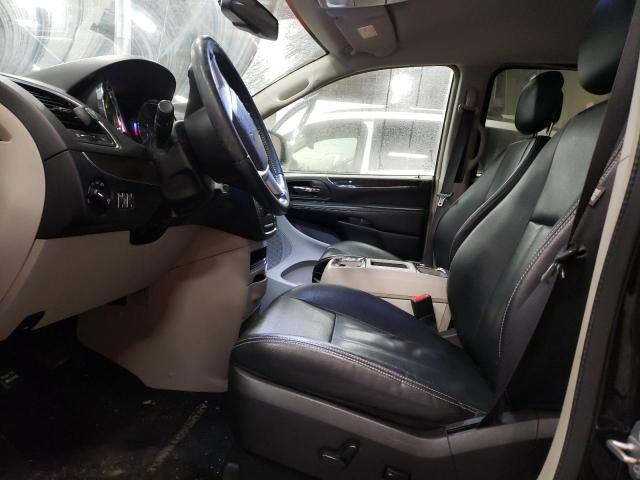Photo 7 from auction – 2016 CHRYSLER TOWN & COU with VIN 2C4RC1BG5GR291433