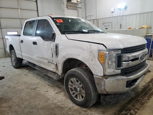 Photo 4 from auction – 2017 FORD F250 SUPER with VIN 1FT7W2BT2HEF46829