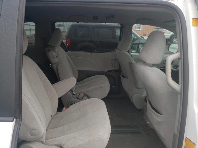 Photo 11 from auction – 2011 TOYOTA SIENNA LE with VIN 5TDKK3DC2BS151351