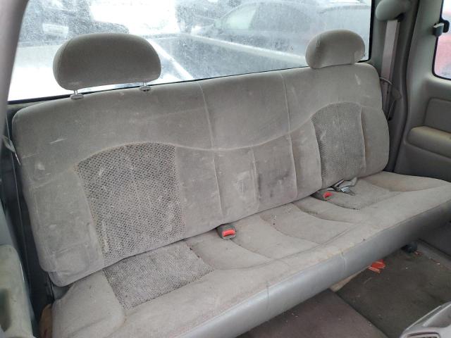 Photo 10 from auction – 2000 CHEVROLET SILVERADO with VIN 2GCEK19T4Y1349522