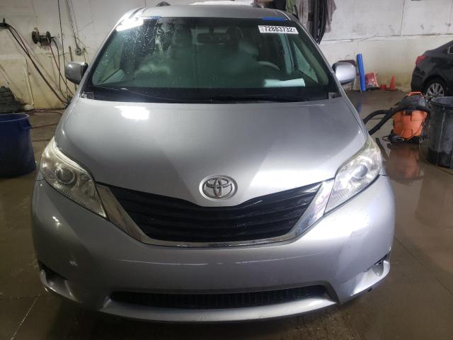 Photo 5 from auction – 2011 TOYOTA SIENNA LE with VIN 5TDKK3DC1BS125582