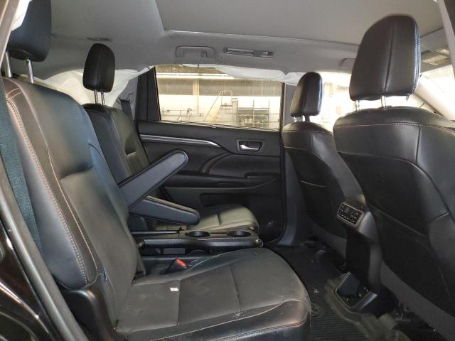 Photo 10 from auction – 2017 TOYOTA HIGHLANDER with VIN 5TDDGRFH5HS030313