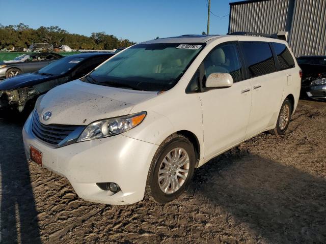 TOYOTA SIENNA XLE 2015 with VIN 5TDYK3DC1FS529448 - Photo from auction