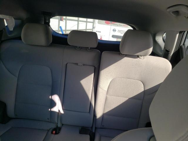 Photo 10 from auction – 2019 HYUNDAI TUCSON SE with VIN KM8J2CA40KU941554