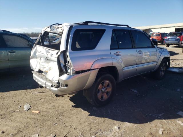 Photo 3 from auction – 2004 TOYOTA 4RUNNER SR with VIN JTEZU14R340027527