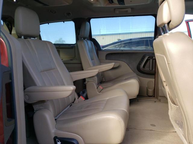 Photo 11 from auction – 2014 CHRYSLER TOWN & COU with VIN 2C4RC1CG3ER460425