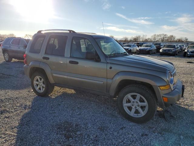 Photo 4 from auction – 2005 JEEP LIBERTY LI with VIN 1J8GL58K75W569840