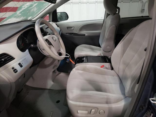 Photo 7 from auction – 2014 TOYOTA SIENNA LE with VIN 5TDKK3DC3ES431199