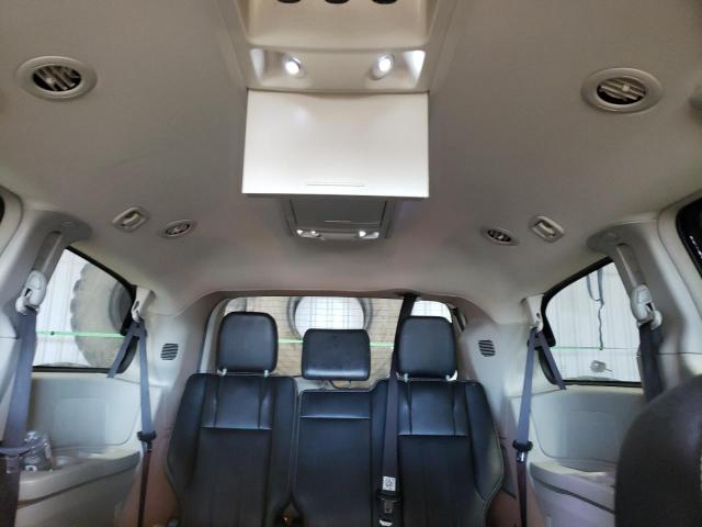 Photo 10 from auction – 2015 CHRYSLER TOWN & COU with VIN 2C4RC1BG8FR626277