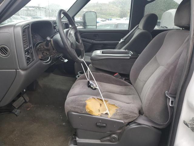 Photo 7 from auction – 2005 CHEVROLET SILVERADO with VIN 1GCHC23U35F836894