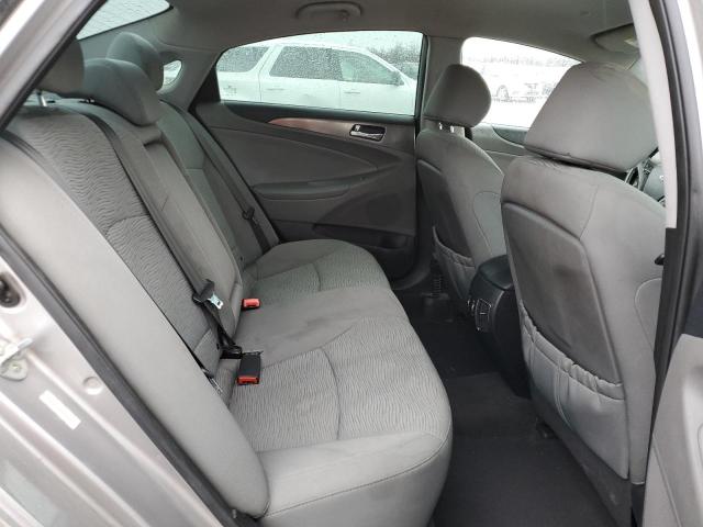 Photo 10 from auction – 2011 HYUNDAI SONATA HYB with VIN KMHEC4A45BA006536