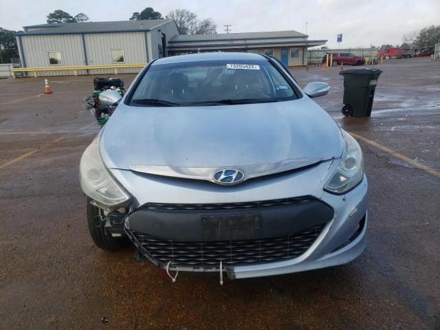 Photo 5 from auction – 2012 HYUNDAI SONATA HYB with VIN KMHEC4A46CA045136